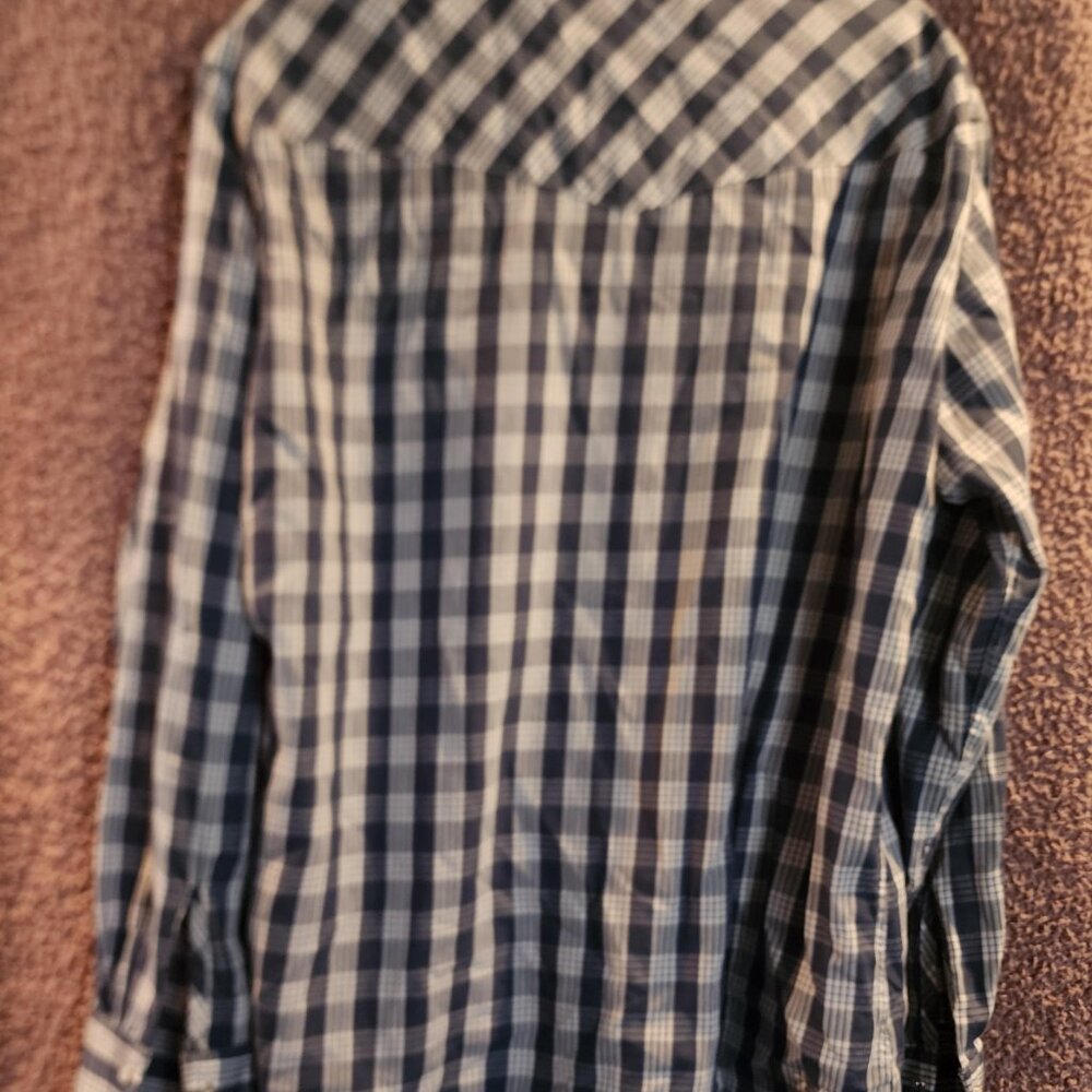 Like New - Western Aloha Men's Western Shirt - Picture 2 of 4